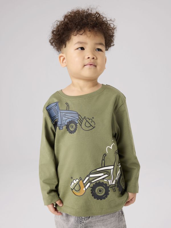 Nmmberlan olivengrønn genser med traktorer