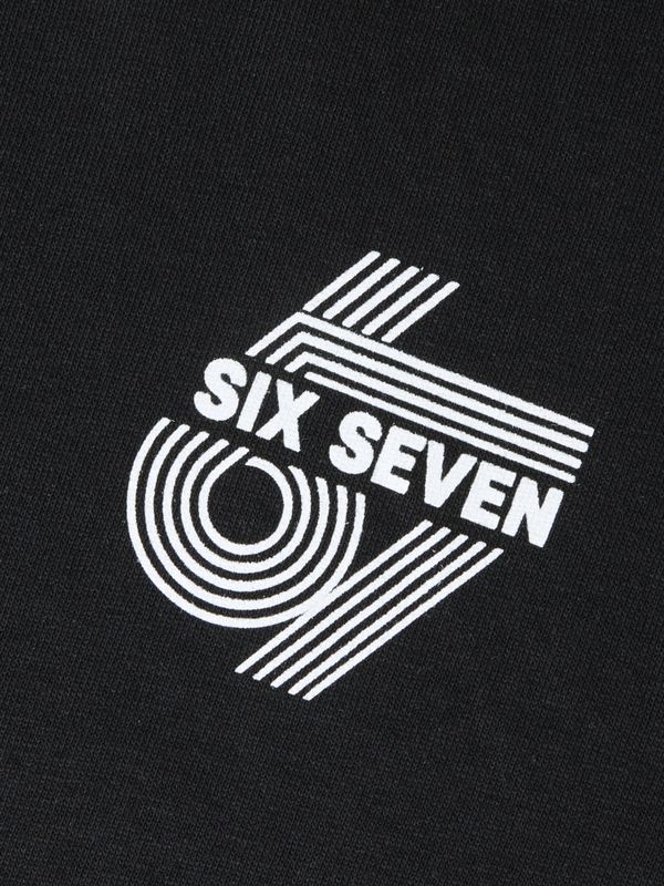 Nkmhridoj svart SIX SEVEN t-skjorte