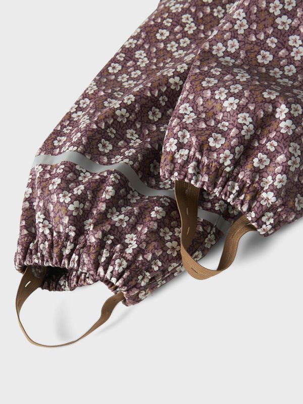 Nmfdry10 lilla regnsett m/blomster